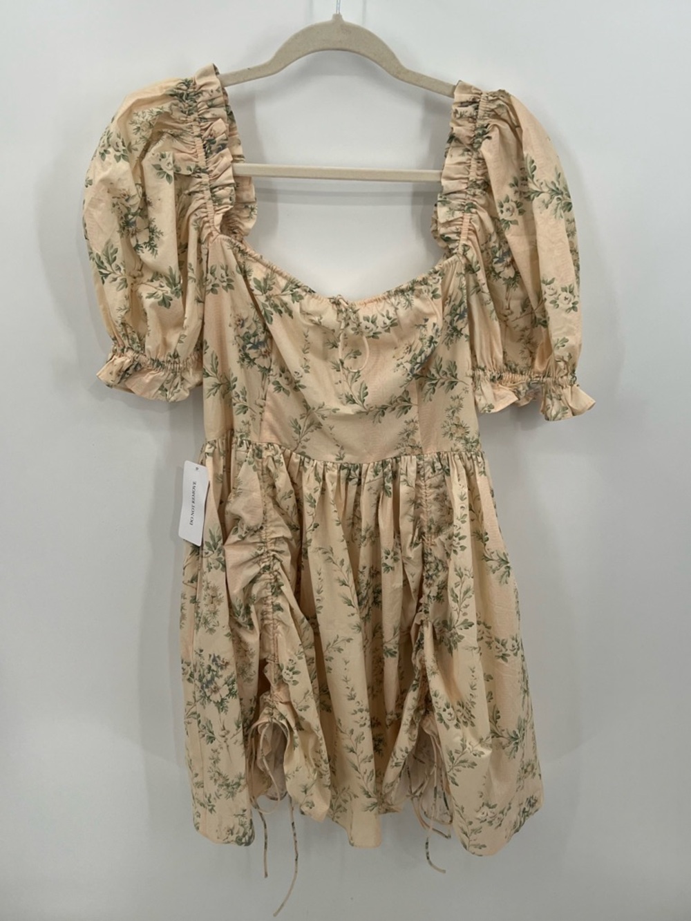 Selkie the Villa floral Puff-Sleeve Mini Dress NWT - Picture 3 of 12